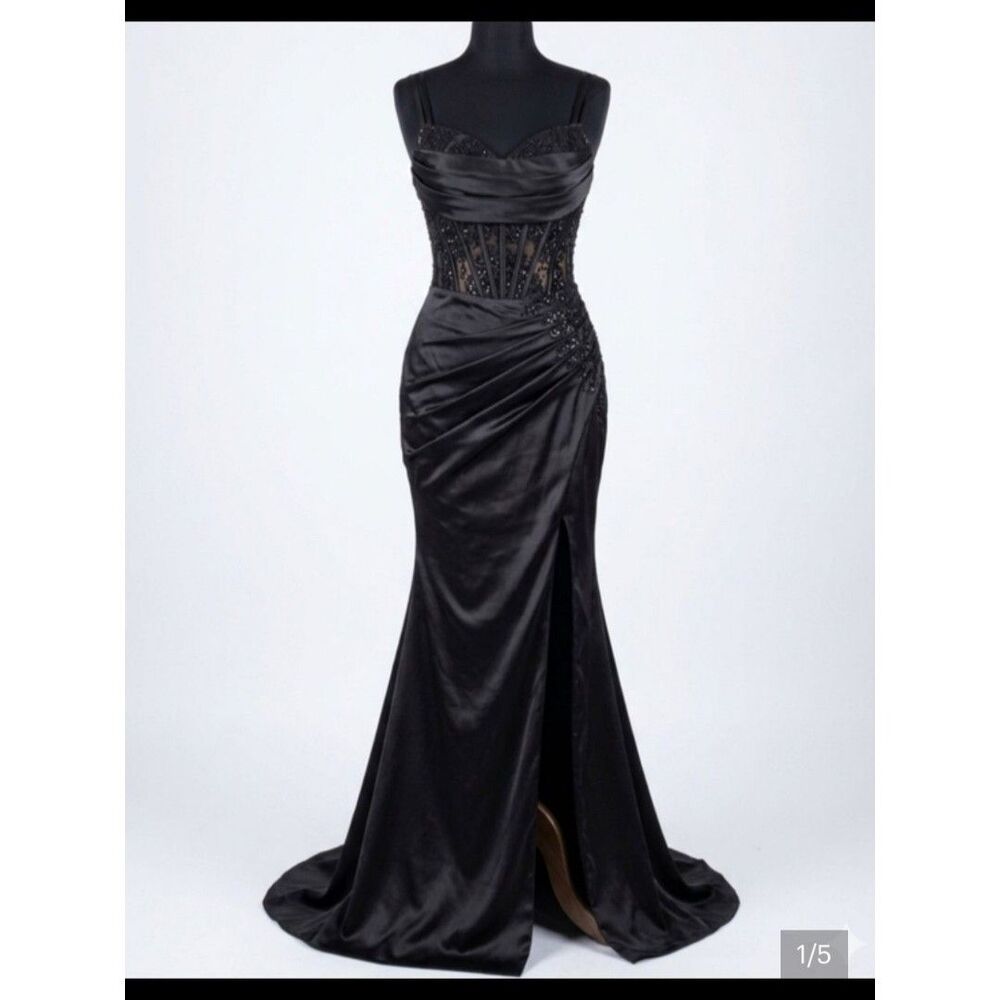 Black Satin Corset-Detail  Evening Prom Dress size 4